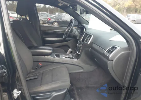 2018 Jeep Grand Cherokee Upland 4X4 из США, поврежденный, VIN 1C4RJFAG8JC352620